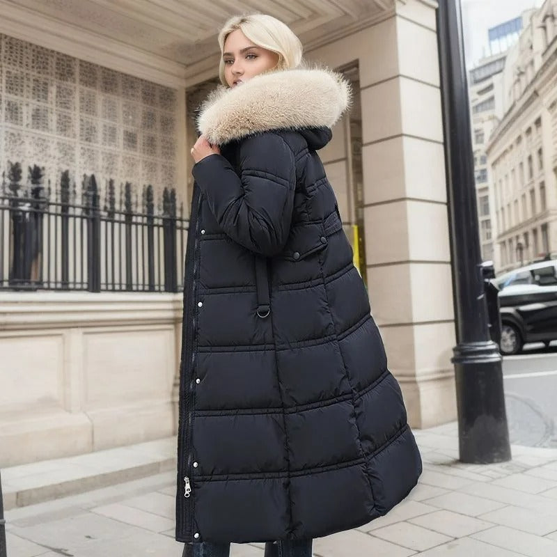 Lily™ - Luxurious Winter Parka With Fur Hood