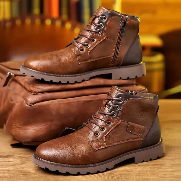 Jethro | Wide Fitted Rugged Leather Lace-Up Boots